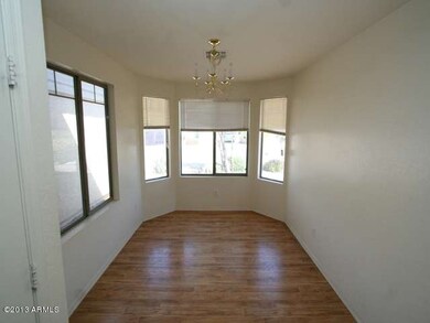 023-252940 eating area