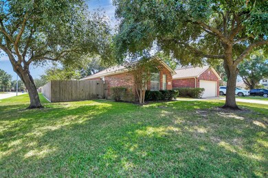 12003 Lois Ln, Pinehurst, TX 77362 - photo 3