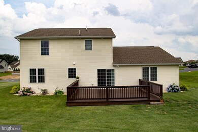 723 Hamilton Ave, Chambersburg, PA 17202 - photo 4