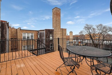 6051 N Mozart St unit 4, Chicago, IL 60659 - photo 3