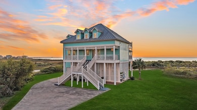 26119 Bay Breeze Dr, Galveston, TX 77554 - photo 2