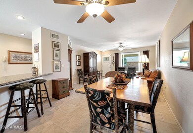 17431 N Lime Rock Dr, Sun City, AZ 85373 - photo 2