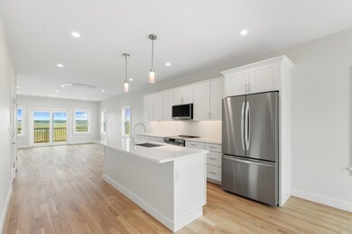 77 N End Blvd unit 2, Salisbury, MA 01952 - photo 3