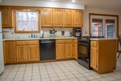 7 Picnic Hill Rd, Freeport, ME 04032 - photo 6