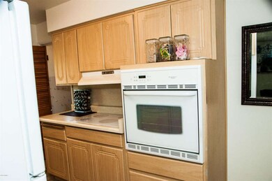 4005_Kitchen-5_RLW3618