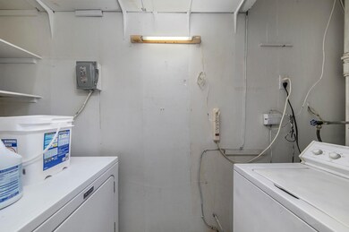 904 S Kalamazoo Ave, Marshall, MI 49068 - photo 3