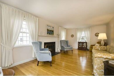 78 Centre Ln, Milton, MA 02186 - photo 4