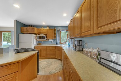 777 Walter Dr, Hebron, IN 46341 - photo 7