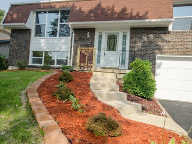 17801 Princeton Ln, Country Club Hills, IL 60478 - photo 2