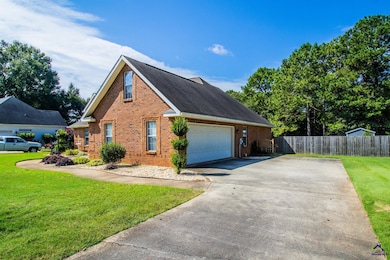 125 Gleneagle Dr, Byron, GA 31008 - photo 4