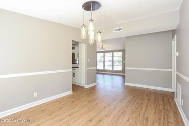 8736 Sanlando Ave, Jacksonville, FL 32211 - photo 5