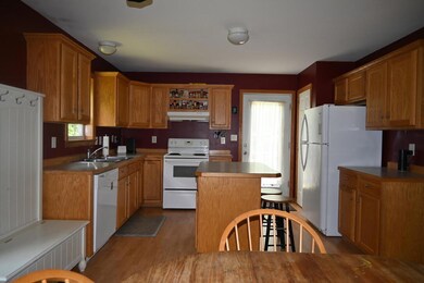 39 Jades Way, Bowdoinham, ME 04008 - photo 5