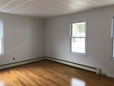 16 Pearl St unit 1st floor, Westerly, RI 02891 - photo 6