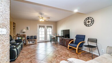 6454 East University Drive unit 29-5