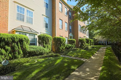 4556 Hidden Stream Ct, Owings Mills, MD 21117 - photo 3