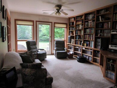 541 Roberts Rd, Nazareth, PA 18064 - photo 4