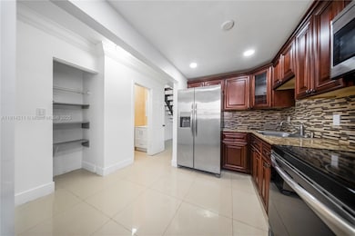 1780 W 56th Terrace unit 402, Hialeah, FL 33012 - photo 4