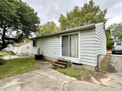 1715 Rivermont Rd, Columbus, OH 43223 - photo 4