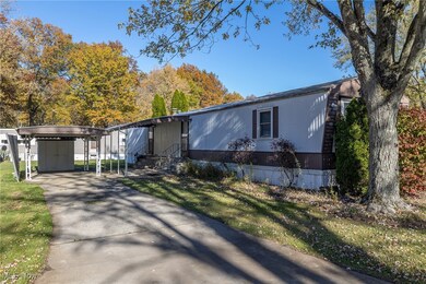 20 Grand Blvd, Olmsted Falls, OH 44138 - photo 2