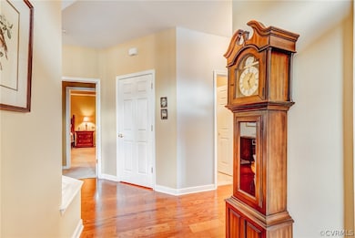Beautiful open foyer with laminate wood floor.