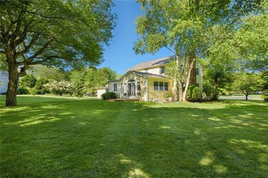 45 Crosswynds Dr, Saunderstown, RI 02874 - photo 4