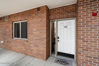 05-Front entry