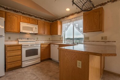 1019 N Stanley St, Medical Lake, WA 99022 - photo 6