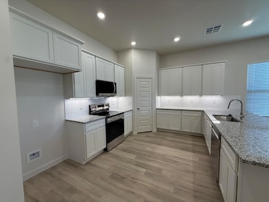 10506 Beaufort Ave, Lubbock, TX 79424 - photo 3