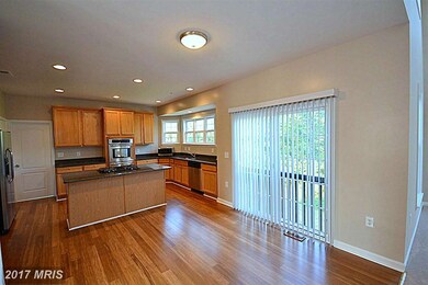 10905 Hackberry Ct, Clinton, MD 20735 - photo 4