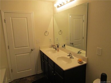 124 Harvest Pointe Dr unit 10, Statesville, NC 28677 - photo 7