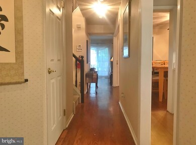802 Mount Vernon Ct, Marlton, NJ 08053 - photo 3