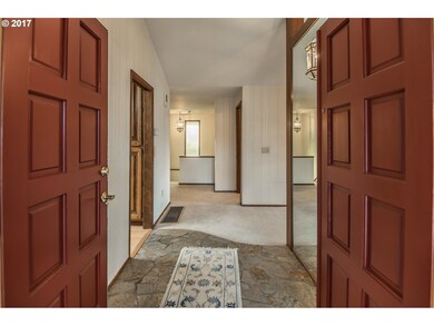 Entrance/Foyer