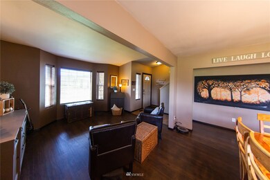 1172 SW 22nd St unit A, Chehalis, WA 98532 - photo 4