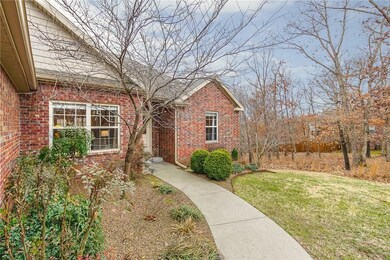 15 Chatburn Ln, Bella Vista, AR 72715 - photo 2