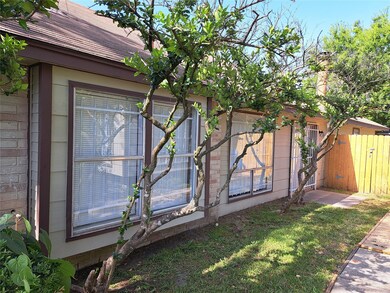 10068 Sharpton Dr, Houston, TX 77038 - photo 2