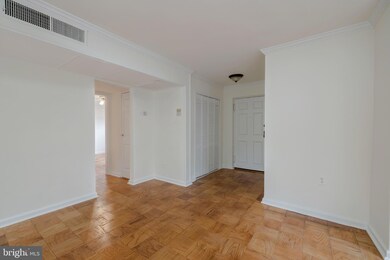 6512 Boulevard View unit B1, Alexandria, VA 22307 - photo 6