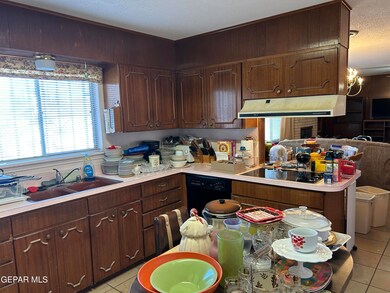 8309 Moye Dr, El Paso, TX 79925 - photo 7