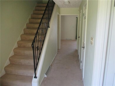 666 Georgetowne Village, Indiana, PA 15701 - photo 5