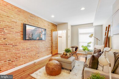 746 S Curley St, Baltimore, MD 21224 - photo 4