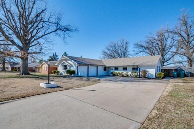 4315 NW 60th Place, Oklahoma City, OK 73112 - photo 6
