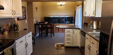 11402 Grabill Rd, Leo, IN 46765 - photo 3