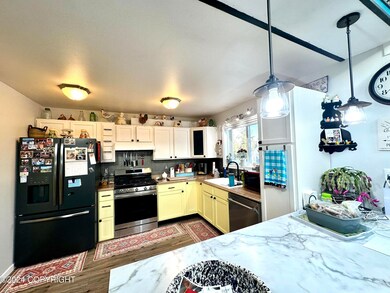 Kitchen overlooking the bartop