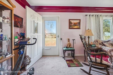 06-913-Grove-St-Eaton-Rapids-MI-48827-Wi