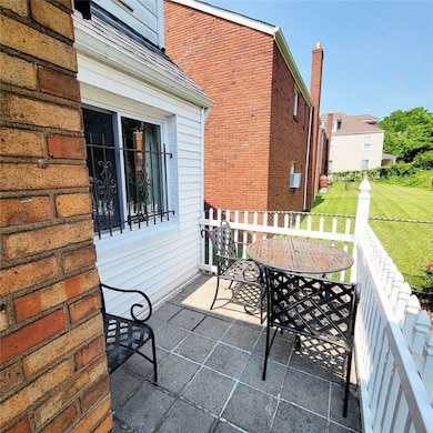 Cute front porch