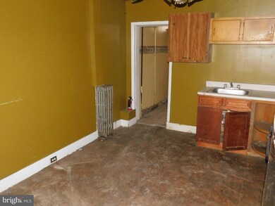 2010 Eagle St, Baltimore, MD 21223 - photo 5