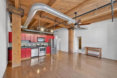 Cobblers Lofts unit 203, Milwaukee, WI 53212 - photo 2