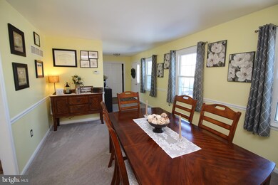 1306 Fredrick Blvd, Reading, PA 19605 - photo 4