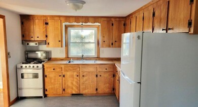 171 Edgewater Dr W, East Falmouth, MA 02536 - photo 5