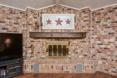 26451 Bayou Tesch Dr, Magnolia, TX 77354 - photo 4