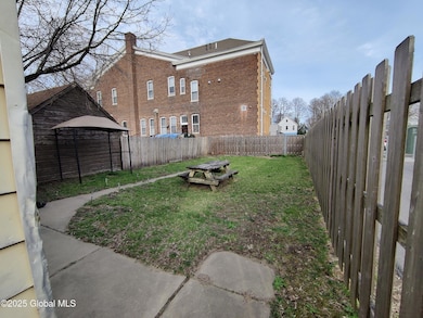 113 Degraff St, Schenectady, NY 12308 - photo 3